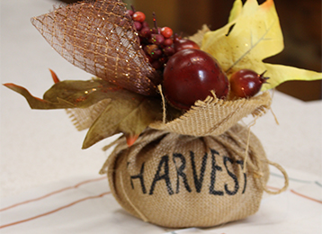 Harvest table decoration